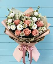 Букет цветов из:  Розы, Альстромерии и Лизиантусы в Ангарске
