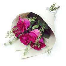 Букет цветов из:  Розы в Ангарске