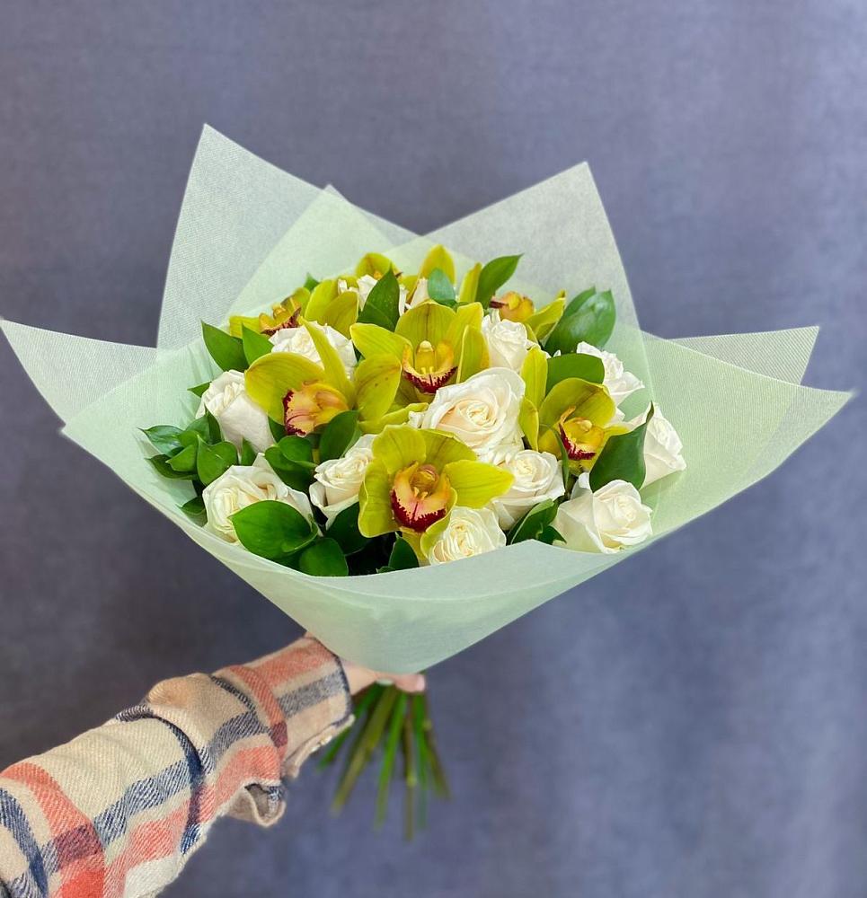 Букет лимончелло в Ангарске Букет цветов из: Орхидеи и Розы в Ангарске