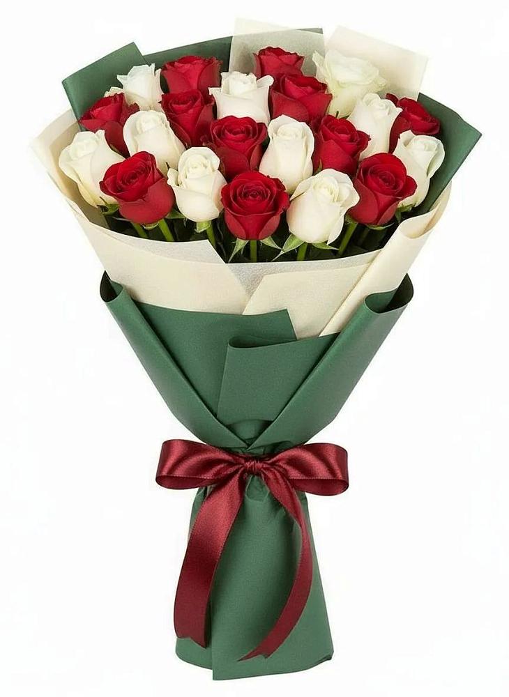 Букет Микс из красных и белых роз в Ангарске