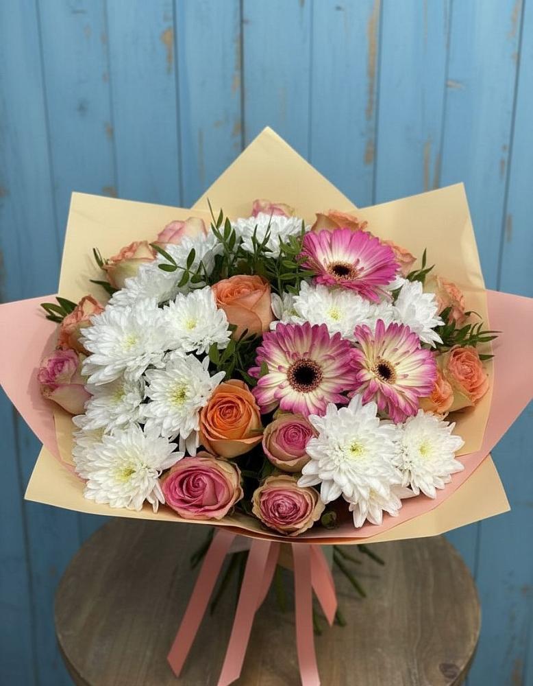 Букет гармония природы в Ангарске Букет цветов из: Розы, Герберы и Хризантемы в Ангарске