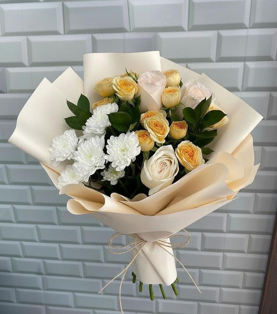 Букет цветов из: Розы и Хризантемы в Ангарске
