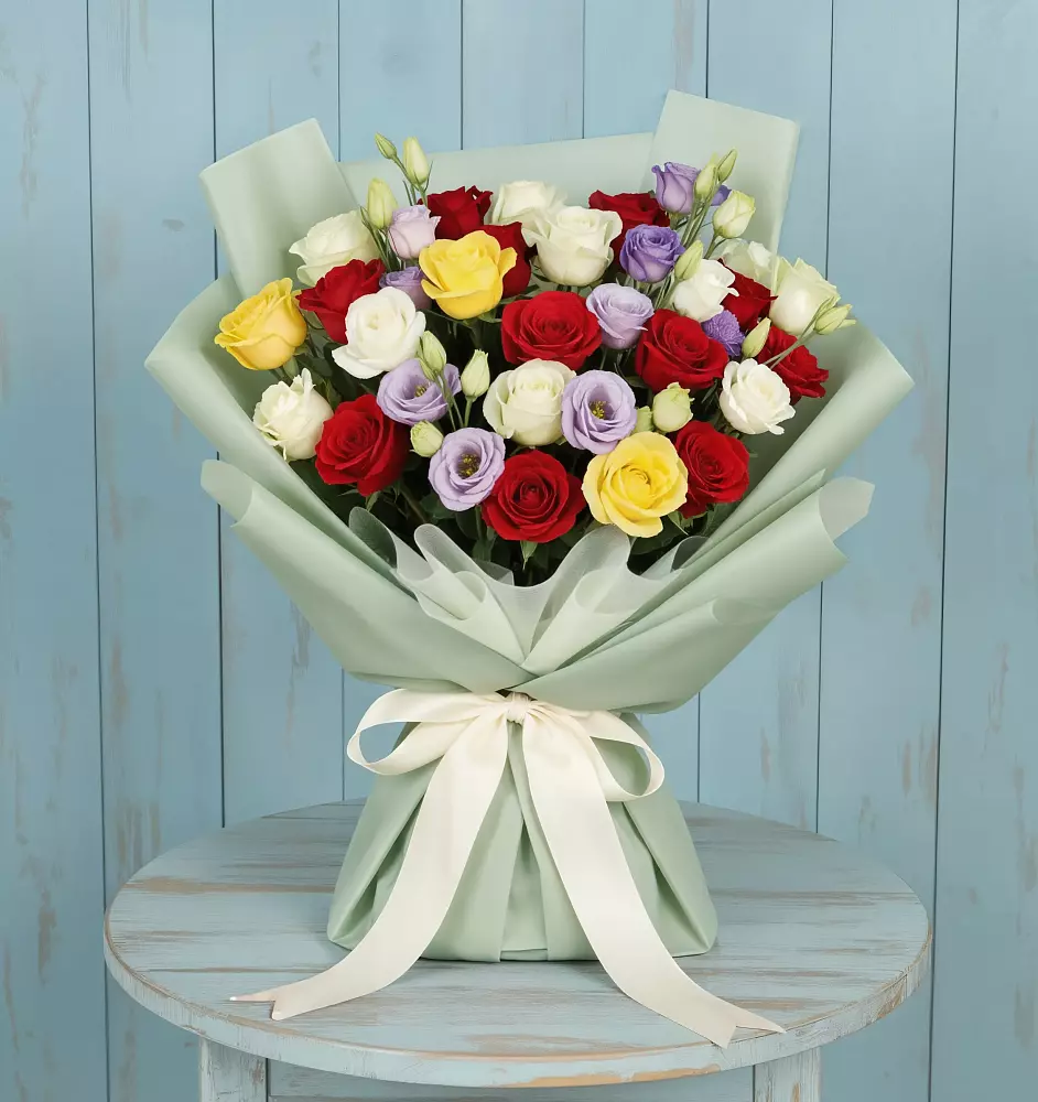 Букет Модная красотка в Ангарске Букет цветов из: Розы в Ангарске